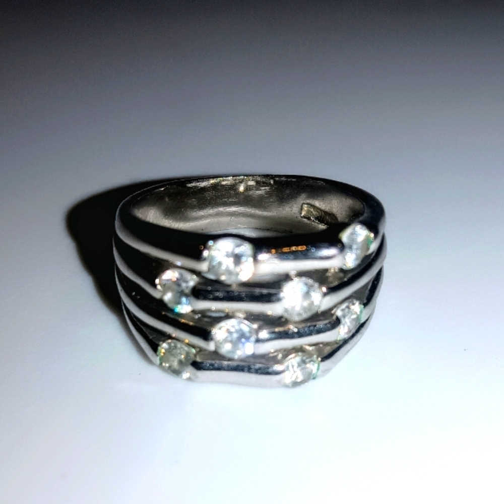 18KGE White Gold Vermeil -8 CZ- Cubic Zirconia Crystal Ring Band Sz 7.5